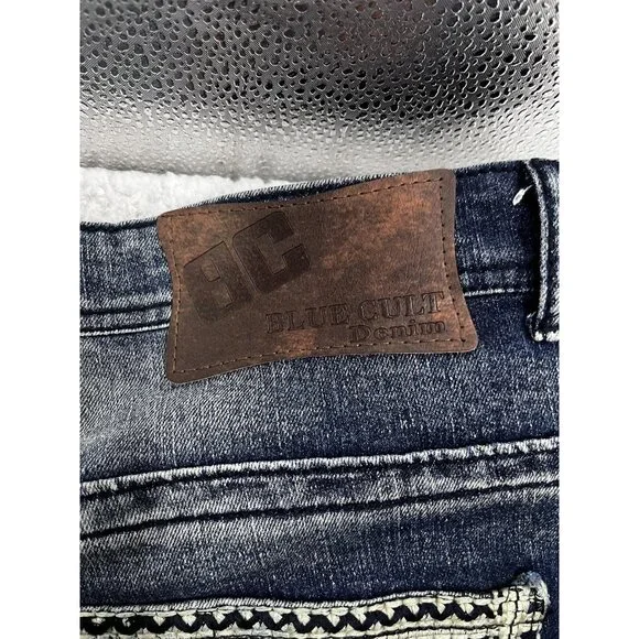 Men's Blue Cult Faded Wash Denim Jeans Embroidered Pockets Size 46x32 - Picture 10 of 11